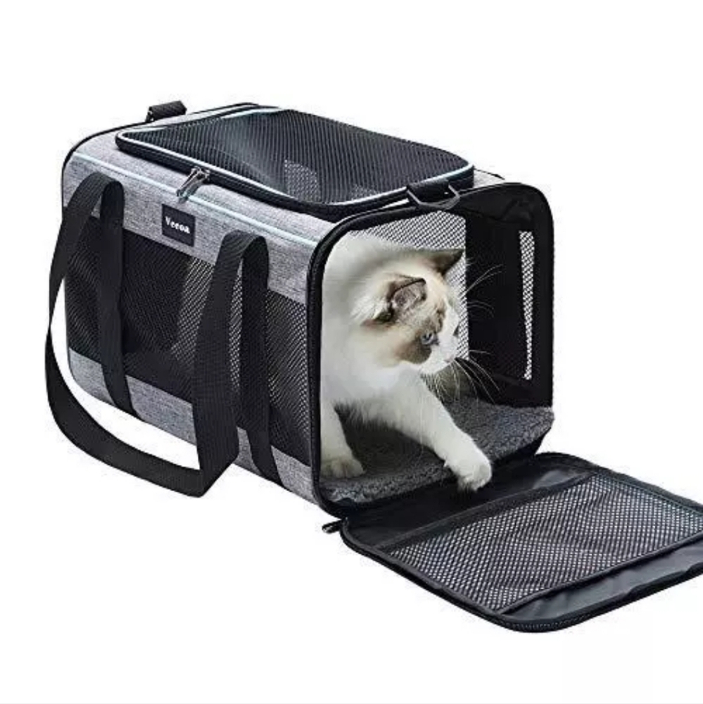 VCEOA PET CARRIER for cats, dogs. NEW!